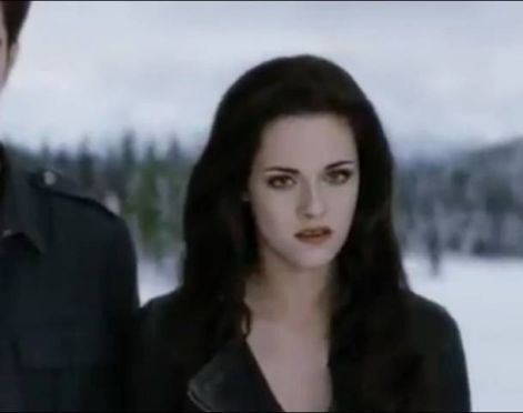 93229113-breaking-dawn.jpg 93229113-breaking-dawn.jpg