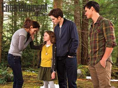 breaking-dawn-bella-renesmee-edward-jacob.jpg breaking-dawn-bella-renesmee-edward-jacob.jpg
