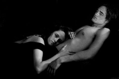 edward-and-bella-edward-and-bella-4340841-480-318.jpg