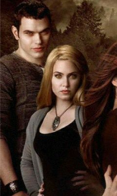 emmett_and_rosalie_.jpg