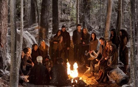 twilight-campfire-breaking-dawn-part-2.jpg